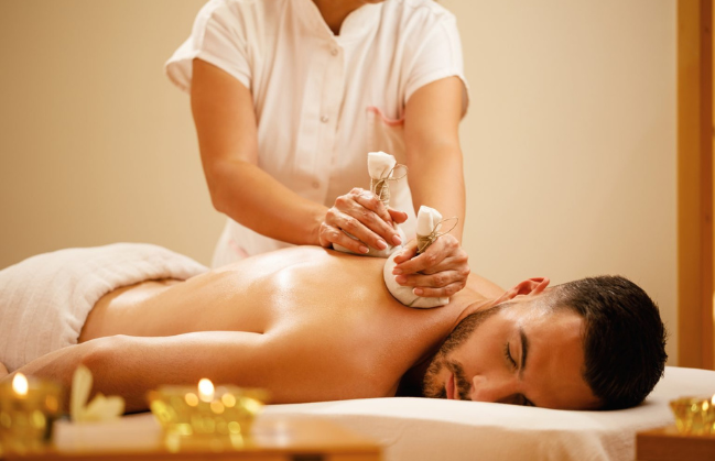 ayurvedic Kizhi treatment